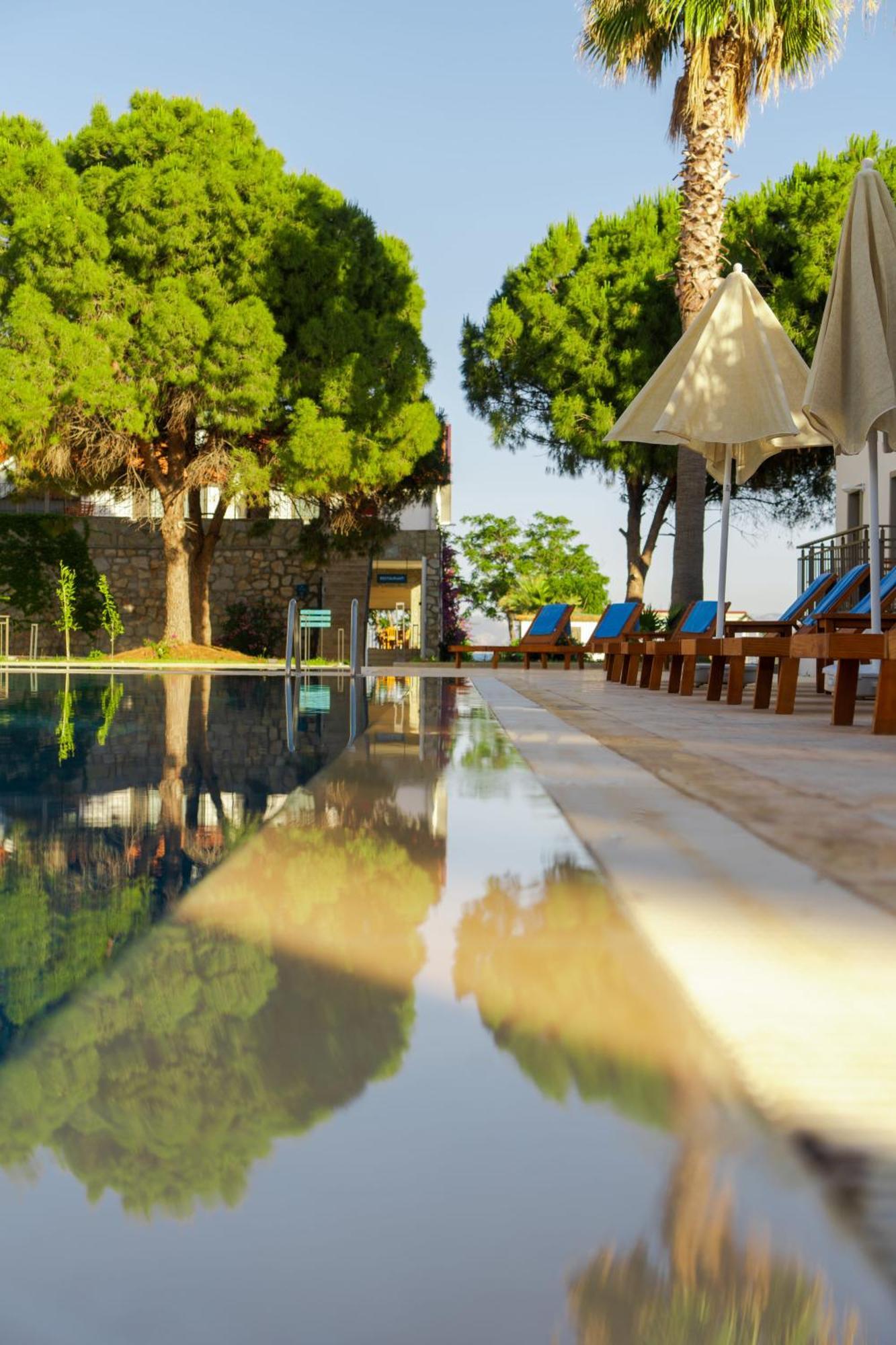 Feri Surf Club Hotel ดัตชา ภายนอก รูปภาพ
